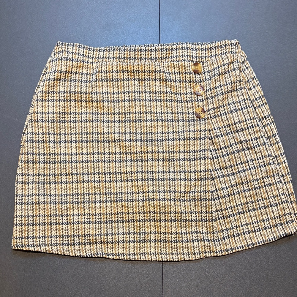 Girls Tweed Plaid Mini Skirt in Beige